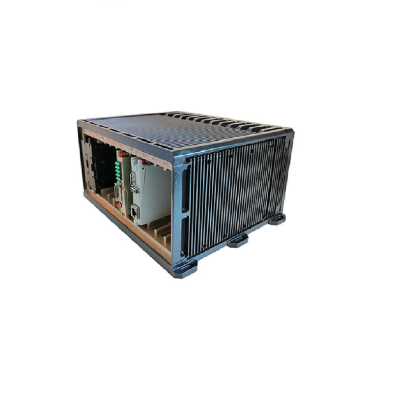 QT3003-3U 12槽导冷机箱